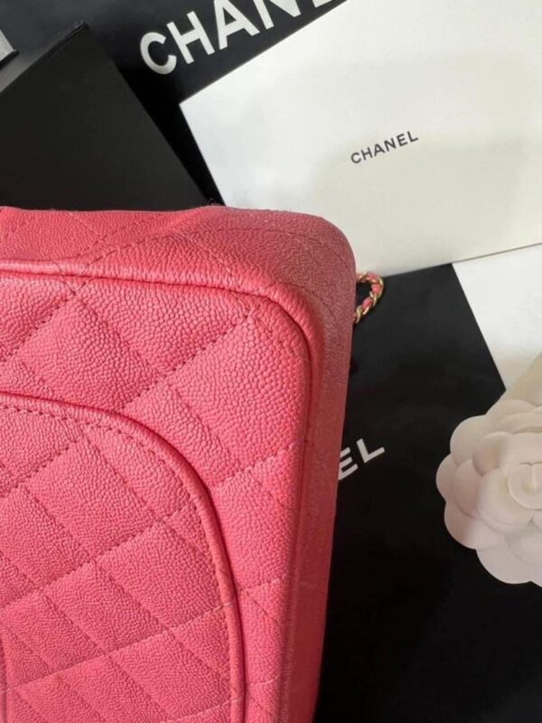 Chanel bag mini top handle in pink caviar GHW - Image 8