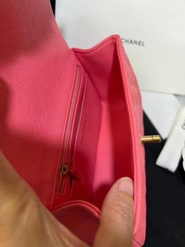 Chanel bag mini top handle in pink caviar GHW - Image 13