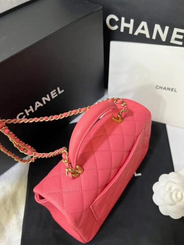 Chanel bag mini top handle in pink caviar GHW - Image 7