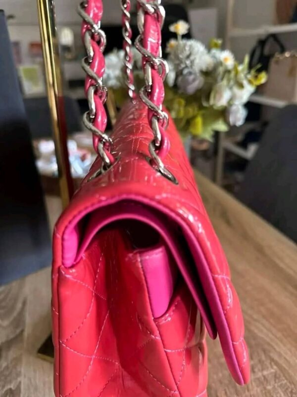 CHA•NEL Jumbo Double Flap in Pink Patent Leather - Image 3