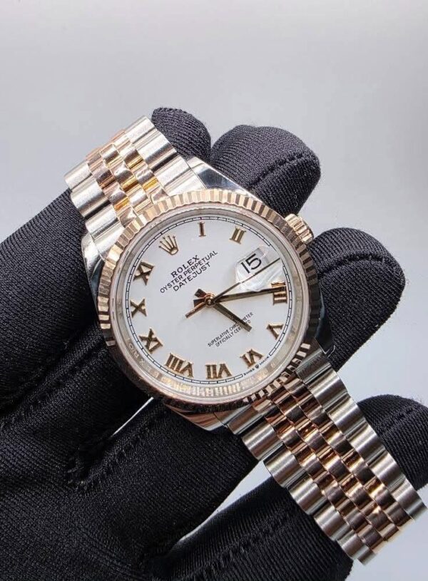 <<< Full Complete Set >>>  RLX 126231  White Roman dial  36mm Cert dated 2021 Full links  Watch is in - Image 2