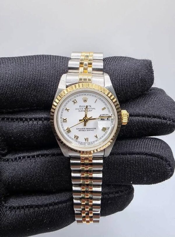 RxxxX 69173 (Watch only) White Roman dial N Serial (1991) 18 links