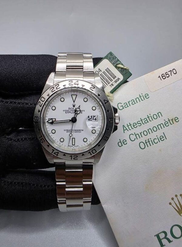 RxxxX 16570 with Cert White dial Polar  D serial Cert dated 2006 12 links