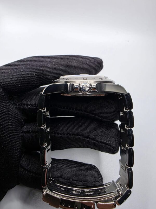 RxxxX 16570 with Cert White dial Polar  D serial Cert dated 2006 12 links - Image 3