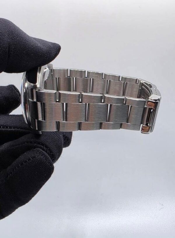 RxxxX 16570 with Cert White dial Polar  D serial Cert dated 2006 12 links - Image 5