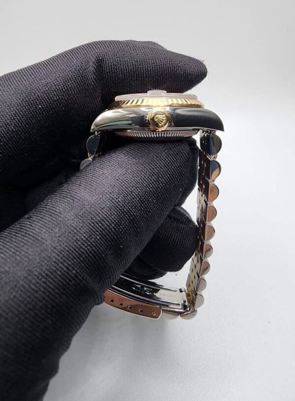 RxxxX 69173 with Cert Red Vignette diamond dial (Factory) W serial Cert dated 1996 18 links - Image 6