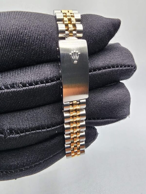 RxxxX 69173 with Cert Red Vignette diamond dial (Factory) W serial Cert dated 1996 18 links - Image 5