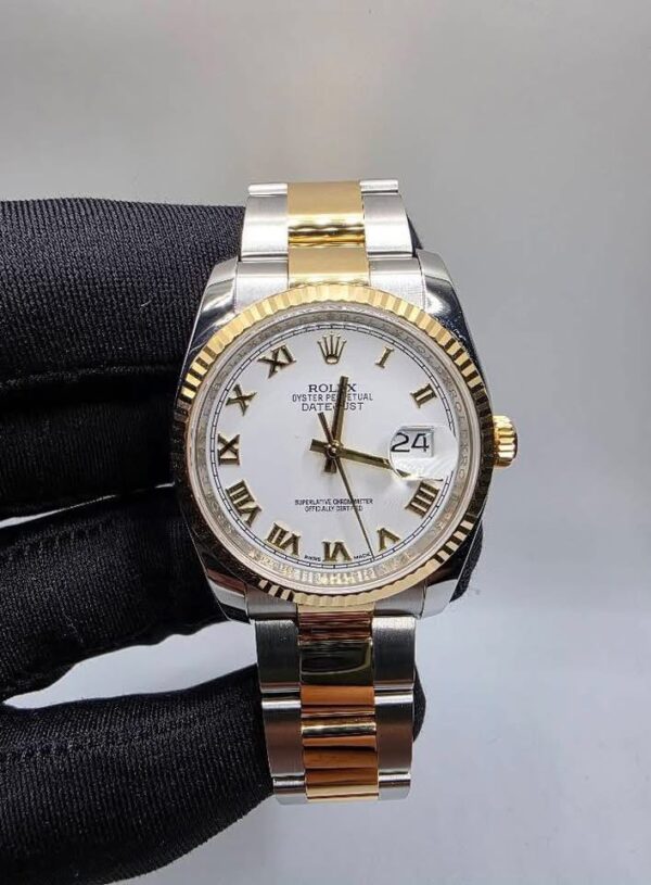 RxxxX 116233 with Cert White Roman dial Scramble Serial Cert dated 2014 10 links - Image 2