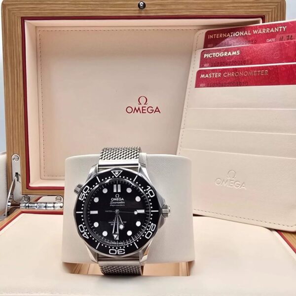 New Om3ga Black Milanese