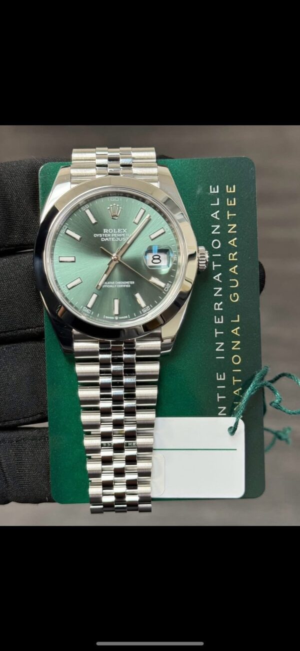 126300- Mint green
